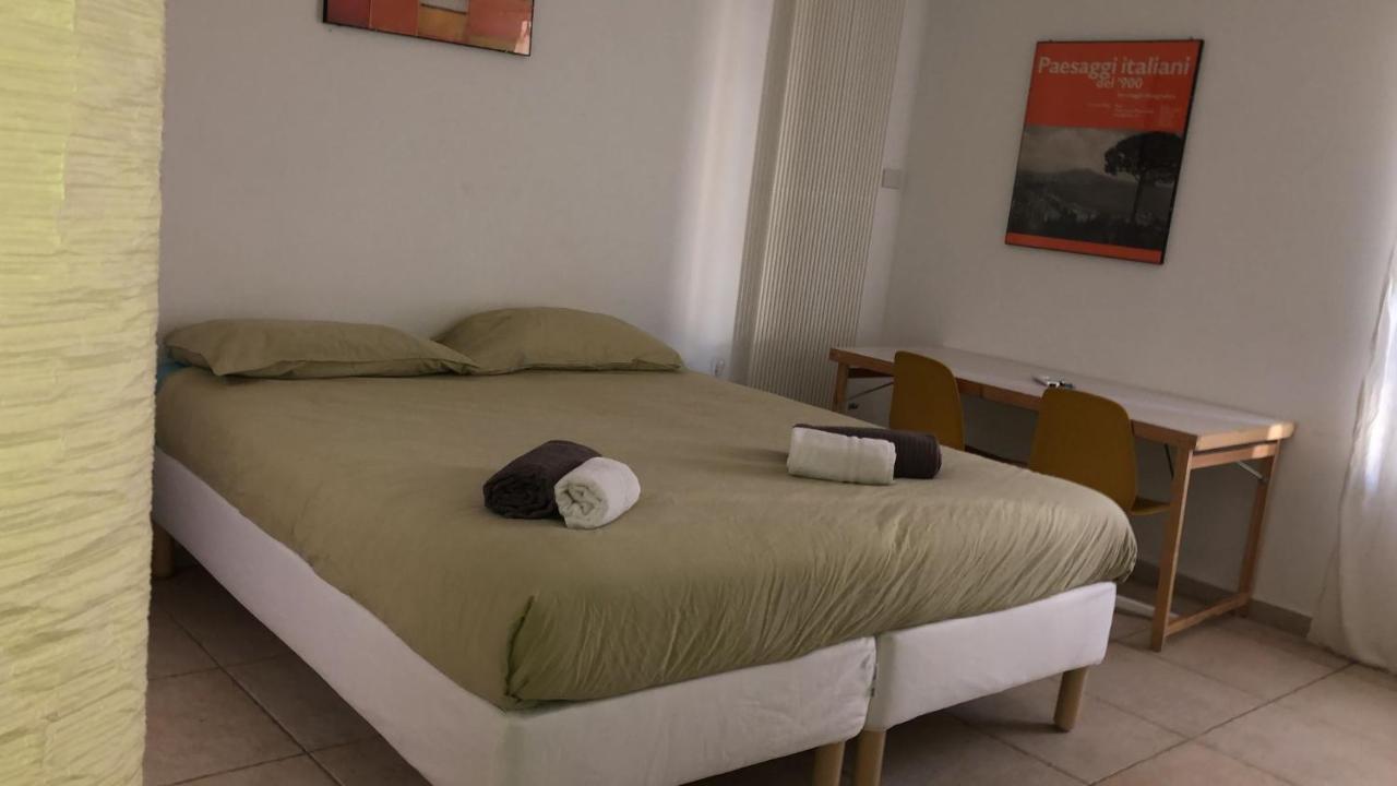 Benedetto Cairoli Guest House Bari Esterno foto